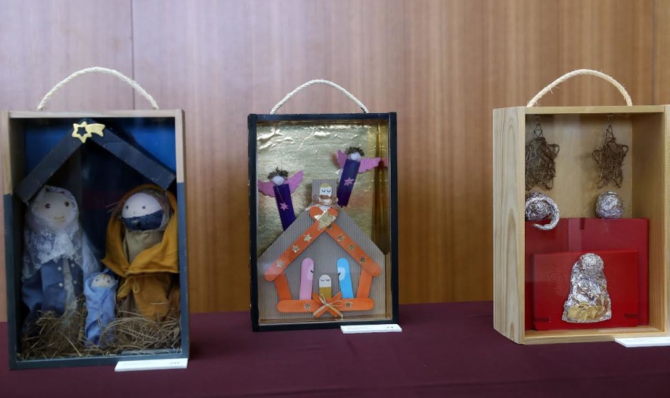 Presépios em exposição no Hospital de Braga