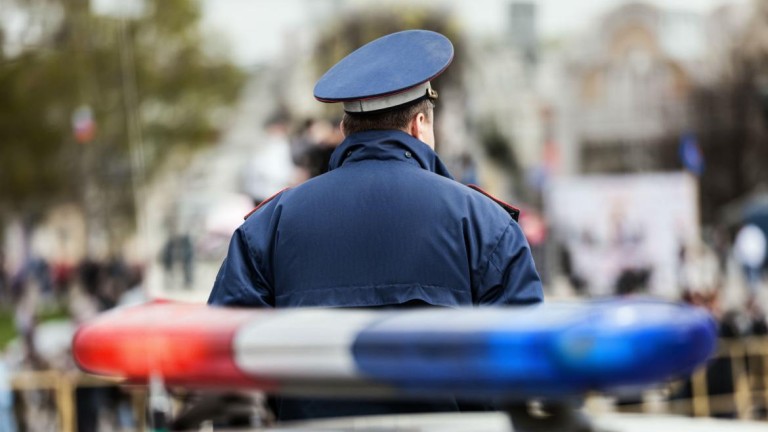 PSP de Braga detém homem por injúrias a agente