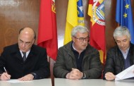 Presidente da Câmara assina consignação da empreitada na avenida Central em Cambeses