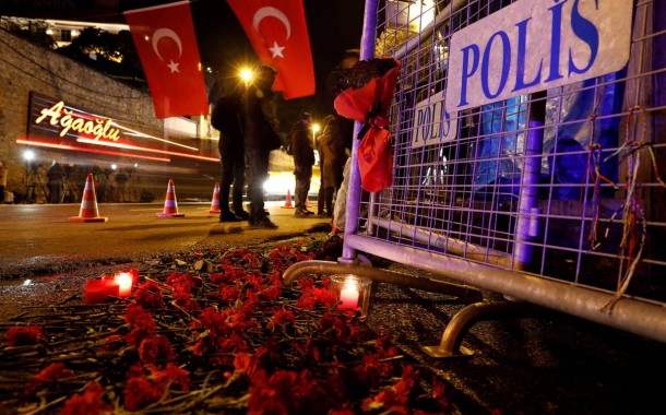 Ataque a discoteca em Istambul: Dois estrangeiros detidos