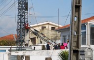 Trabalhador morre atingido na cabeça por grua em Barcelos
