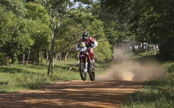 Dakar 2017: esposendense Paulo Gonçalves lidera armada lusa