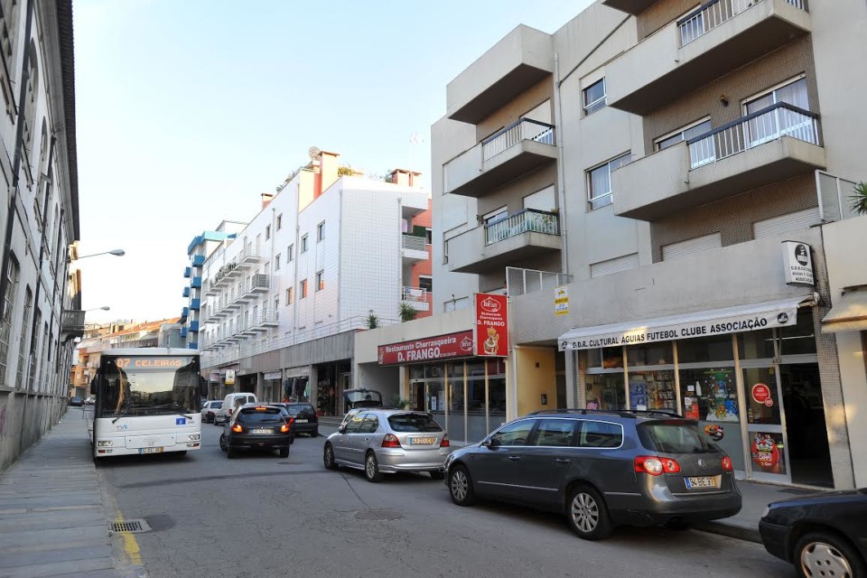 Braga: Reabilitação da Rua Nova de Santa Cruz amplia espaço pedonal e cria via ciclável; obras arrancam na segunda-feira