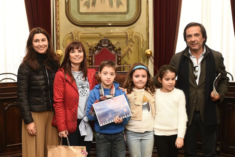 Concursos de Natal premeiam criatividade da comunidade escolar de Braga