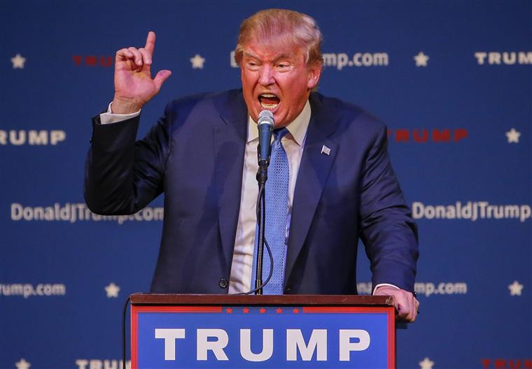 Trump quer palavras-passe das redes sociais de quem quer entrar no país