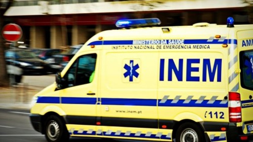 Sapador florestal sofre ferimentos graves ao cair de uma ribanceira de 9 metros em Barcelos