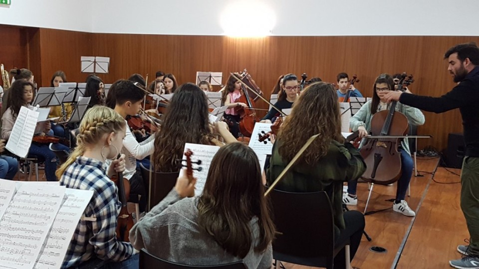 Vila Verde: 60 jovens músicos da Orquestra Sinfónica da Academia de Música deram concerto didáctico