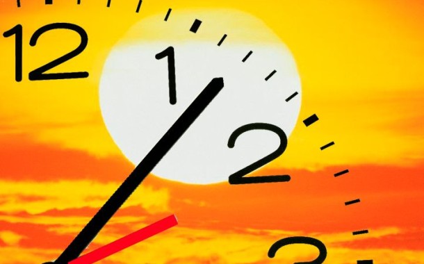 Não esqueça que esta madrugada muda a hora