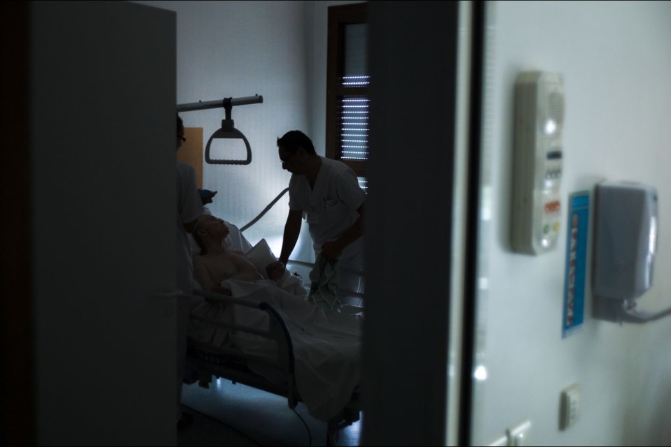 Mais de mil portugueses, sobretudo mulheres, fizeram testamento vital até ao início do mês