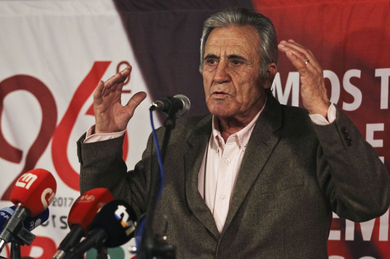 Jerónimo reclama reforma inteira aos 60 anos de idade ou 40 de descontos