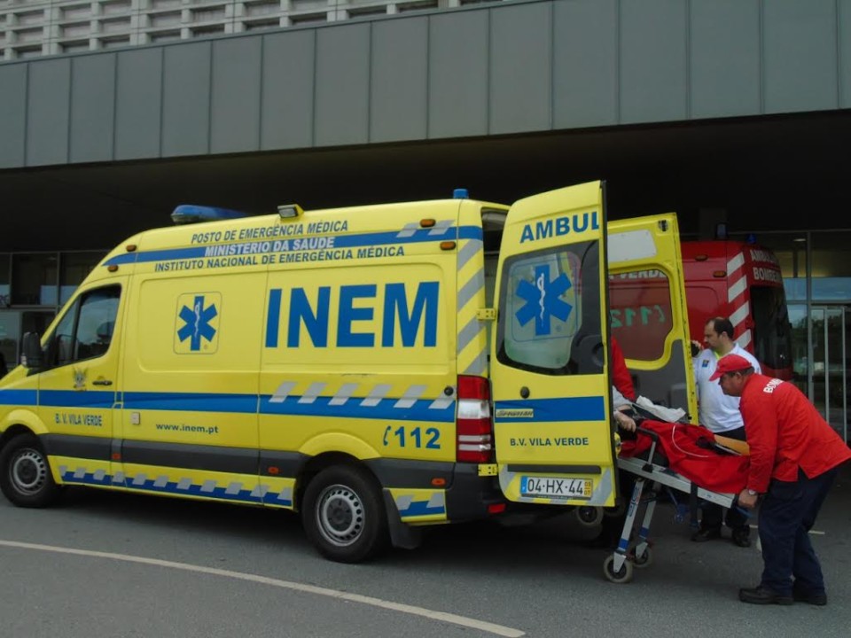 INEM salva em Vila Verde idoso de Braga vítima de arritmia
