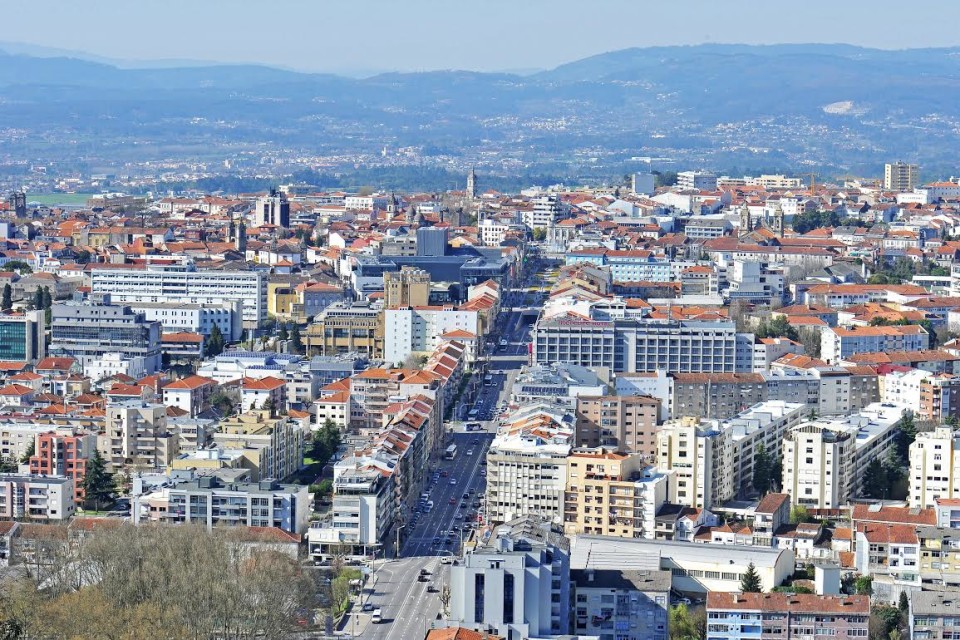 Câmara de Braga investe mais de um milhão e setenta mil euros em obras nas freguesias