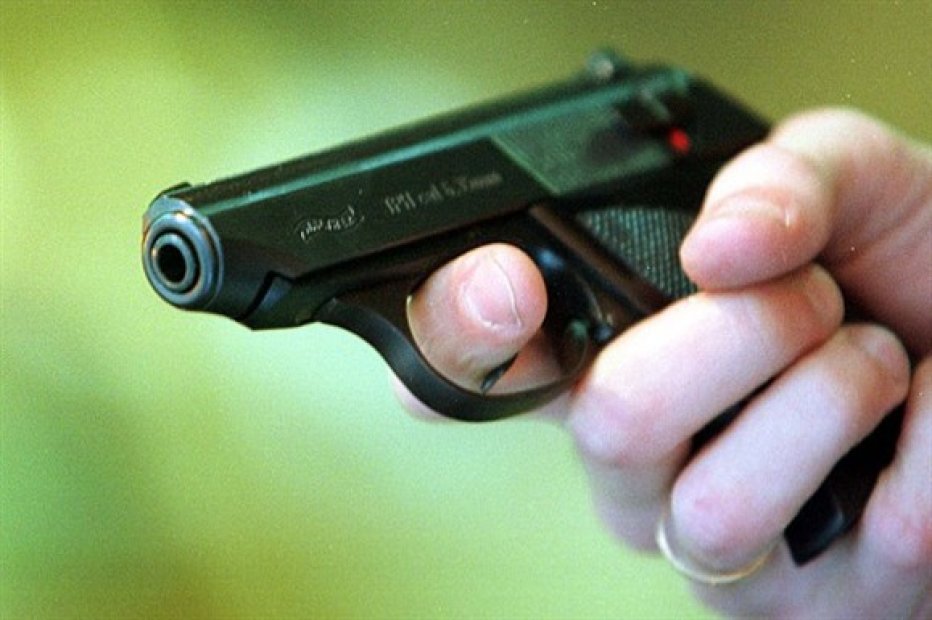 Rapaz de 14 anos feriu-se com pistola na cabeça em Barcelos