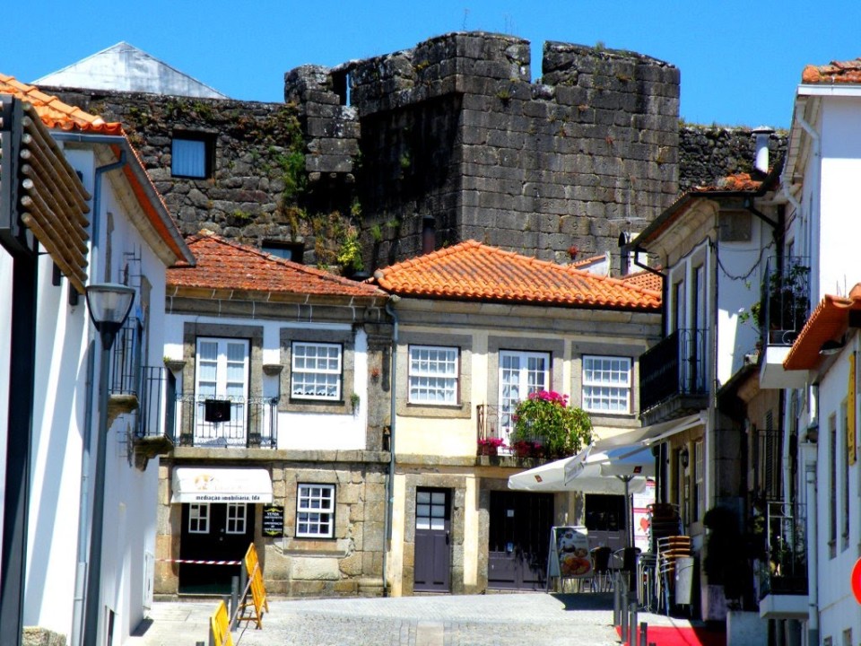 Castelo de Cerveira recebe pela primeira vez concurso internacional da Bienal de Arte