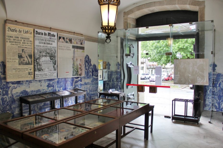 Biblioteca Pública de Braga assinala Centenário de Fátima até dia 30