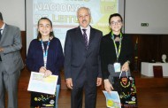 Luísa Ínsua, da EB 2/3 André Soares (Braga), vence fase regional do Concurso Nacional de Leitura