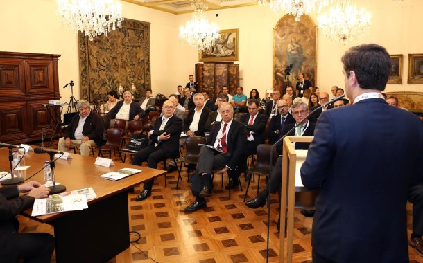 Ricardo Rio defende referendo sobre a regionalização