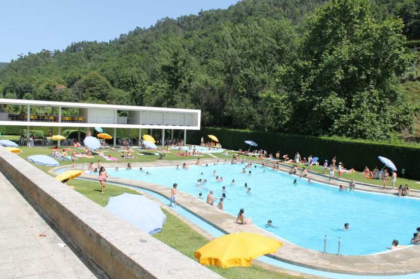 Piscina Municipal de Caldelas reabre no sábado