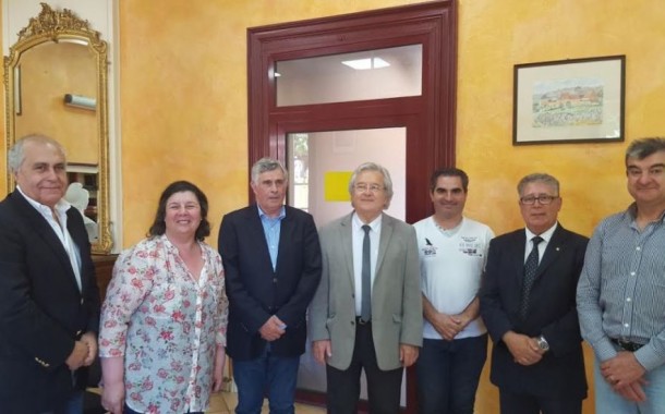 AMARES: Manuel Moreira e Isidro Araújo visitaram emigrantes em Lyon
