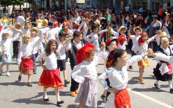 TERRAS DE BOURO: Marchas Populares na sexta-feira
