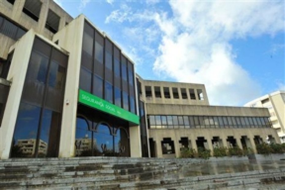 Três médicos da Segurança Social de Braga acusados de burla por relatórios falsos de invalidez