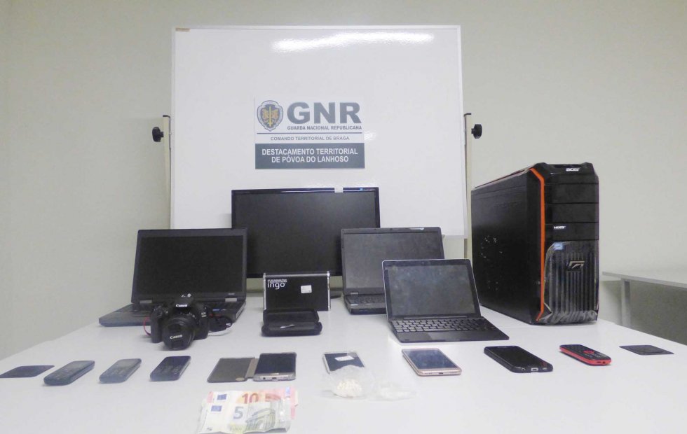 GNR de BRAGA detém dois suspeitos de tráfico de droga