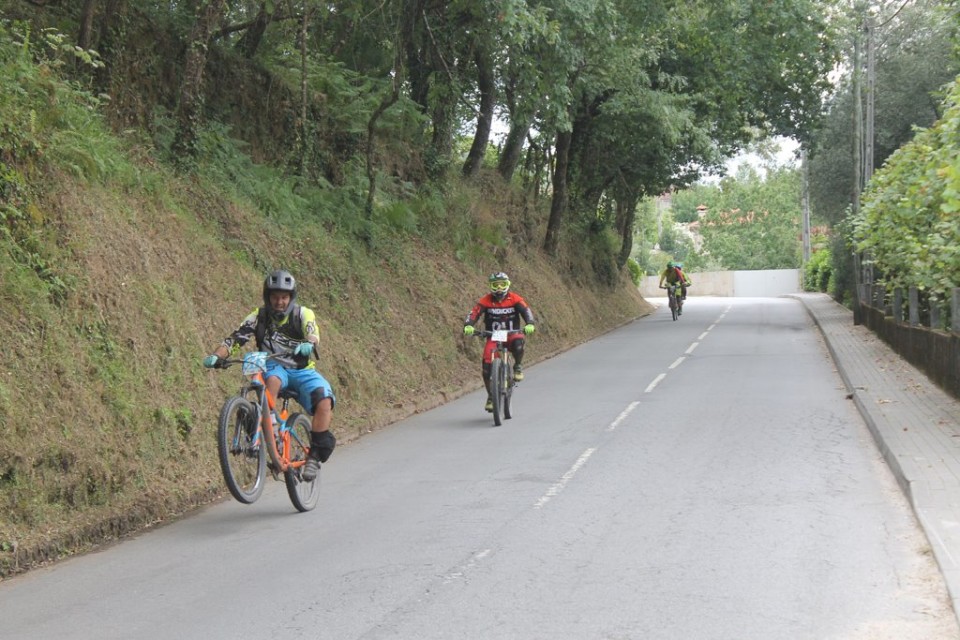 TERRAS DE BOURO: Cerca de 170 betetistas em prova de BTT e Enduro