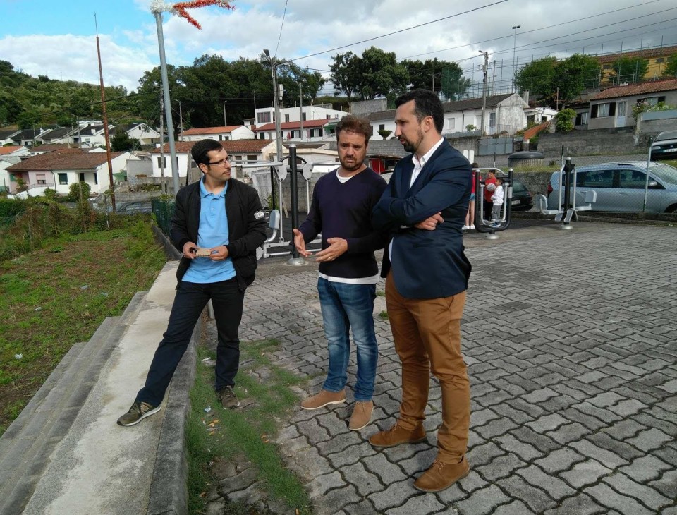 BRAGA (AUTÁRQUICAS): Carlos Almeida (CDU) visita o Bairro Nogueira da Silva, “terra de ninguém” da cidade