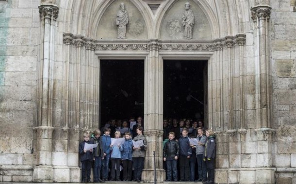 Mais de 500 crianças sofreram abusos em coro católico alemão