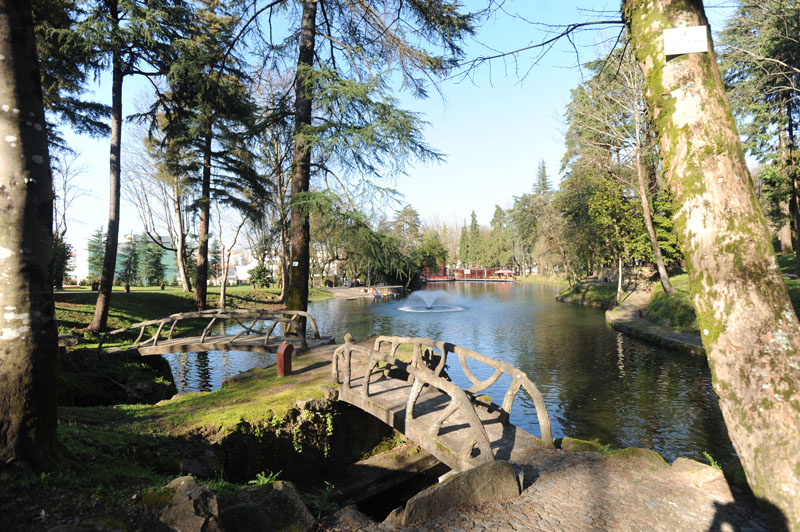 Câmara de Braga arranca com passeios de canoa no Parque da Ponte para dar “nova vida” ao pulmão da cidade