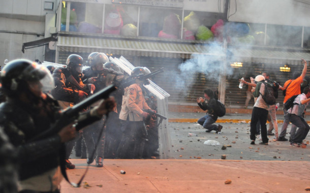 Dia de greve na Venezuela deixou três mortos na rua