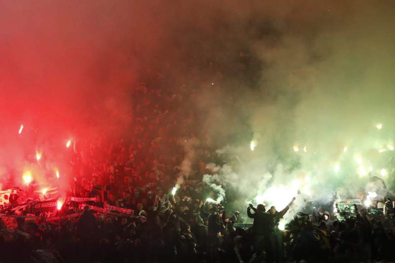 PJ/Braga deteve membros de claques de clubes nortenhos; em causa posse e venda de material explosivo