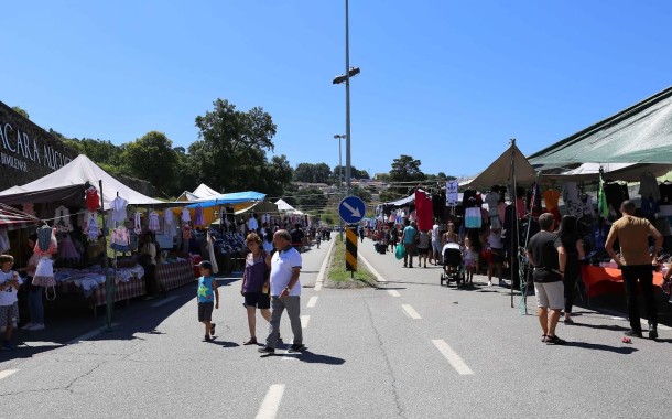 POLÉMICA: Câmara de Braga responde a críticas de feirantes e oposição sobre feira semanal