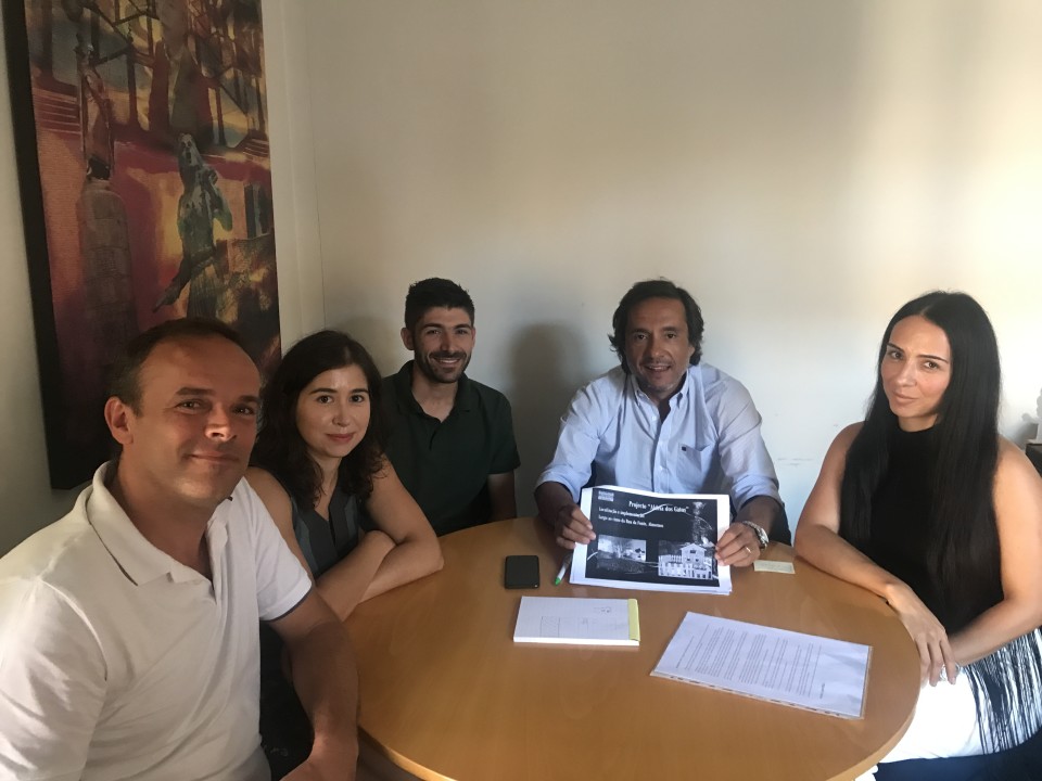 Movimento Braga para Todos reúne com Altino Bessa com abrigos para gatos na agenda