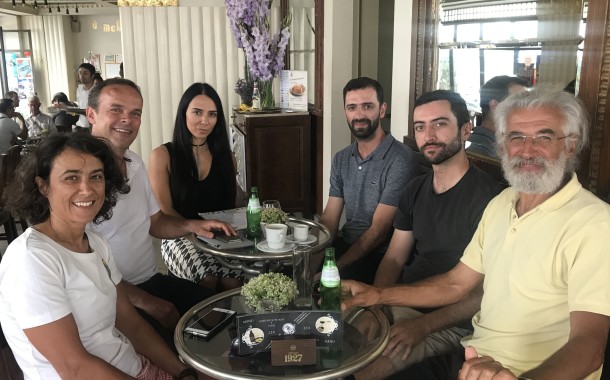 Movimento Braga para Todos reúne com BE com cães e gatos na agenda