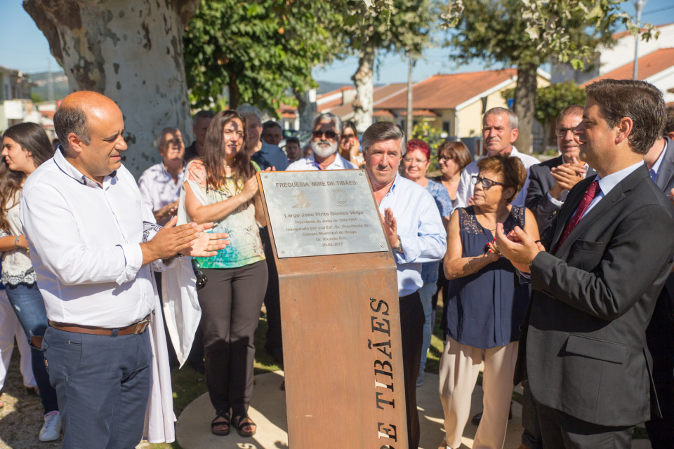 Câmara inaugura requalificação do largo de Ruães