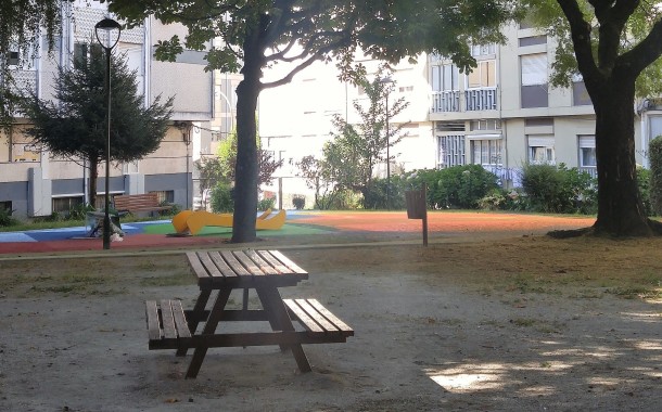 Obras no parque infantil da Rua de Diu já estão em andamento