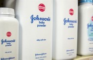 Johnson & Johnson paga indemnização recorde em processo que associa pó de talco a cancro