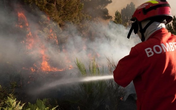 Distrito de Braga contribui com 24 fogos florestais para o recorde de incêndios deste ano