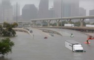 Furacão Harvey: água atinge limite numa das maiores barragens de Houston (EUA)