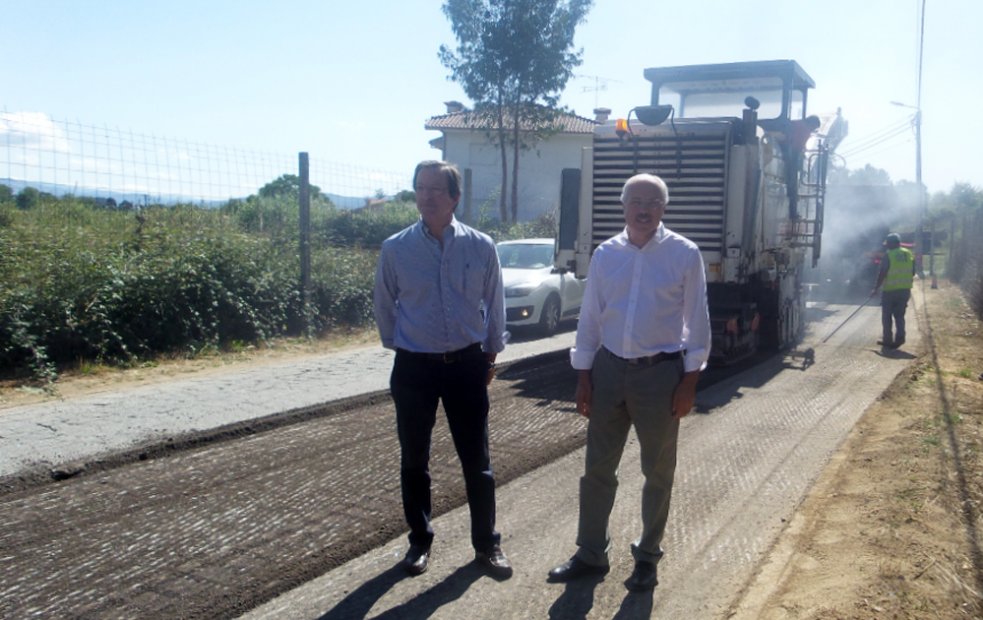 VILA VERDE: Cerca de 200 mil euros para requalificar estrada que liga Prado à zona industrial de Oleiros