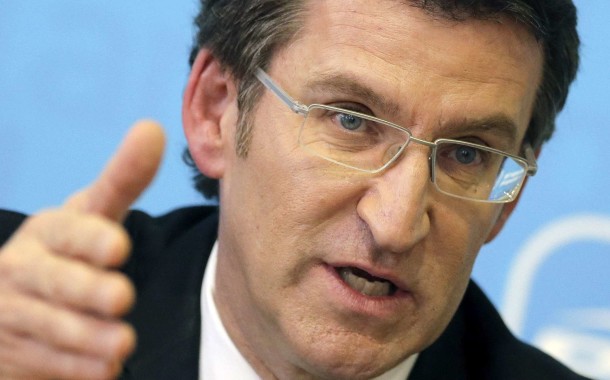 Presidente galego, Alberto Feijóo, afirma em Braga que referendo catalão “é uma vergonha”