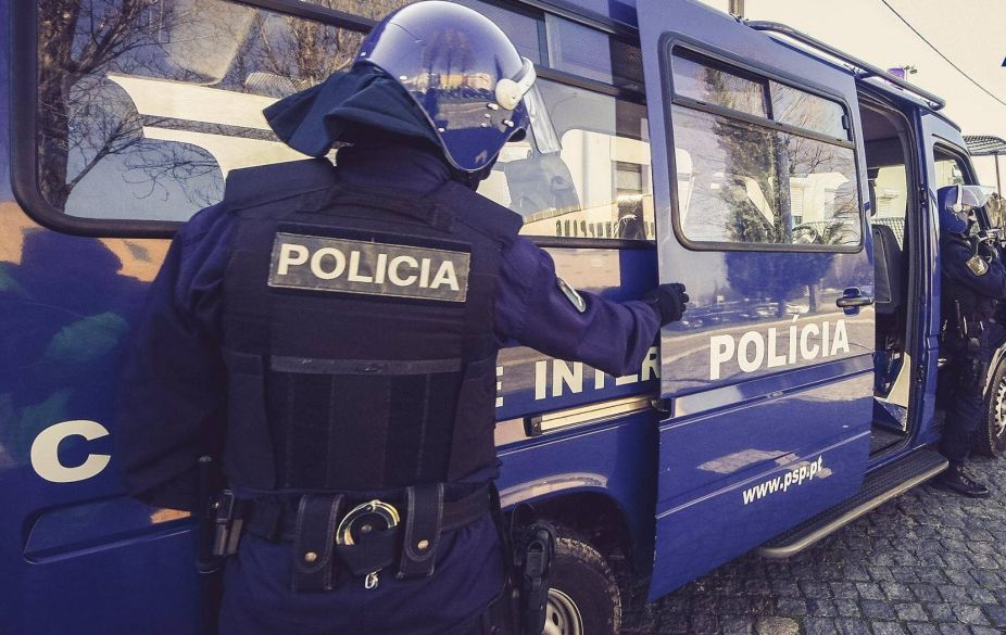 PSP ‘detonou’ esquema de transformação de armas de alarme em armas de fogo em Amares