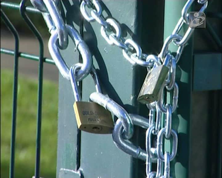 Escola de Barcelos fechada a cadeado contra turma mista