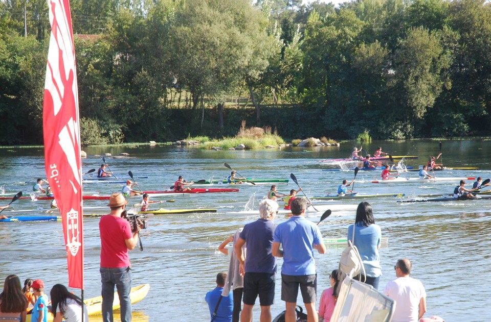 Vila Verde recebeu estandarte do Campeonato do Mundo de Canoagem 2018