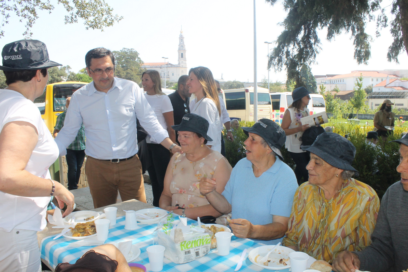 Mais de 2000 idosos do concelho de Esposende conviveram em Fátima