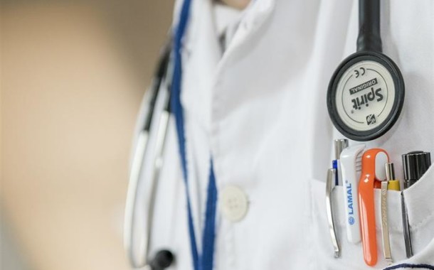 Médicos mantém greve para 11 de Outubro