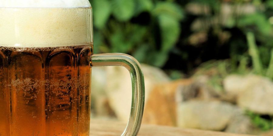 Uma cerveja por dia protege contra algumas doenças vasculares, mas não todas