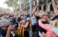 Catalunha declara independência de Espanha, Madrid promete repor a legalidade
