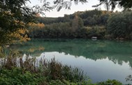 Obras na Barragem de Salamonde podem ser causa da cor verde que pinta o rio Cávado